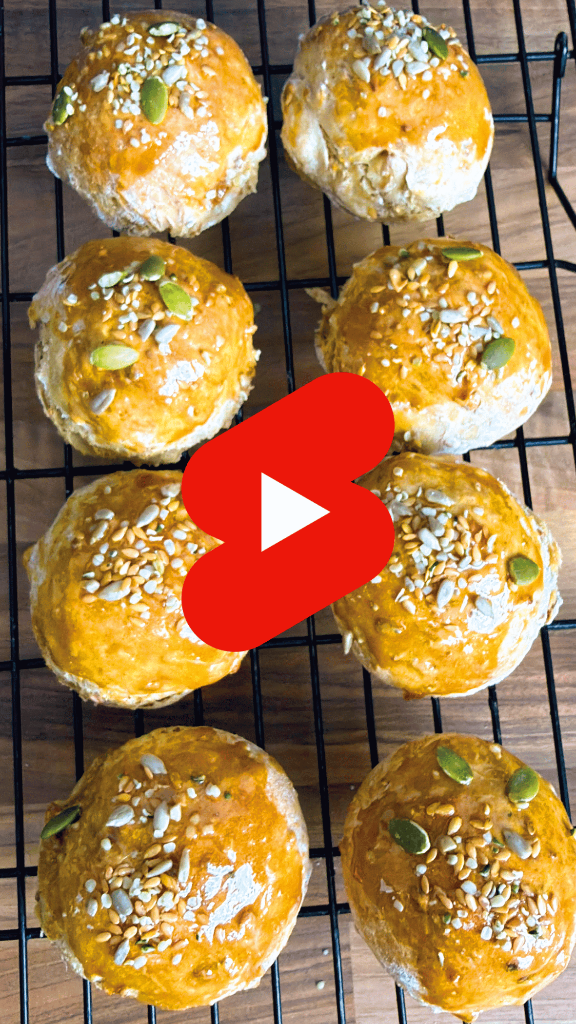 Ultimate tear-and-share dinner rolls 