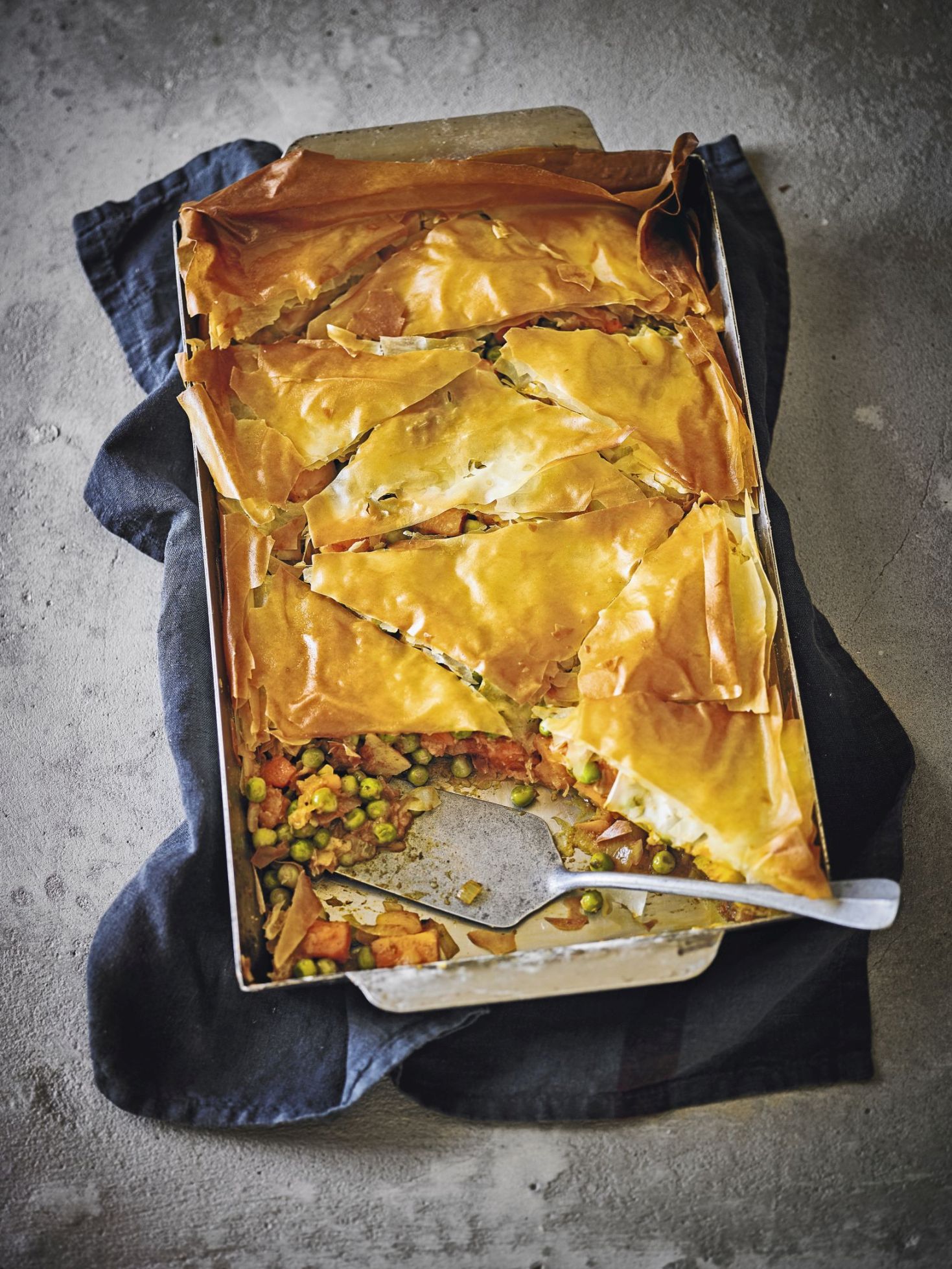 Freeze-ahead veggie samosa pie