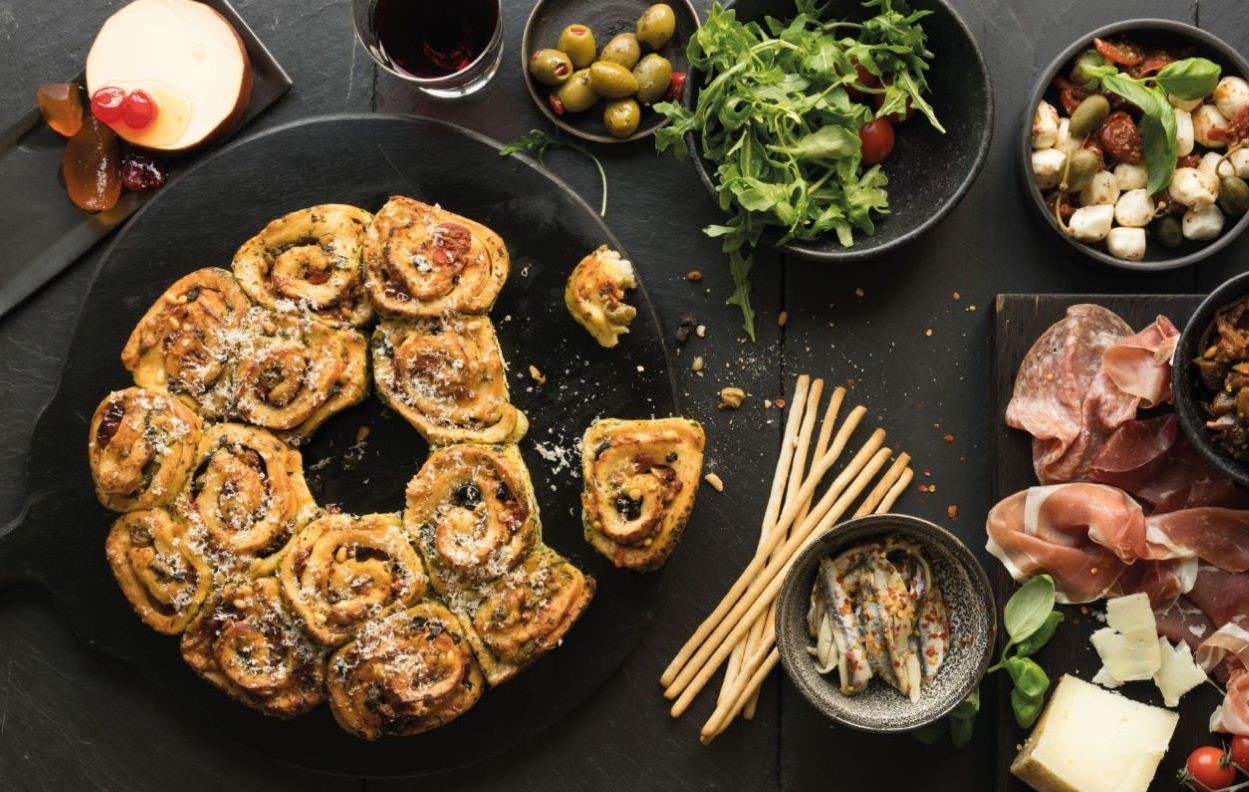 Cheesy Pull Apart Bread