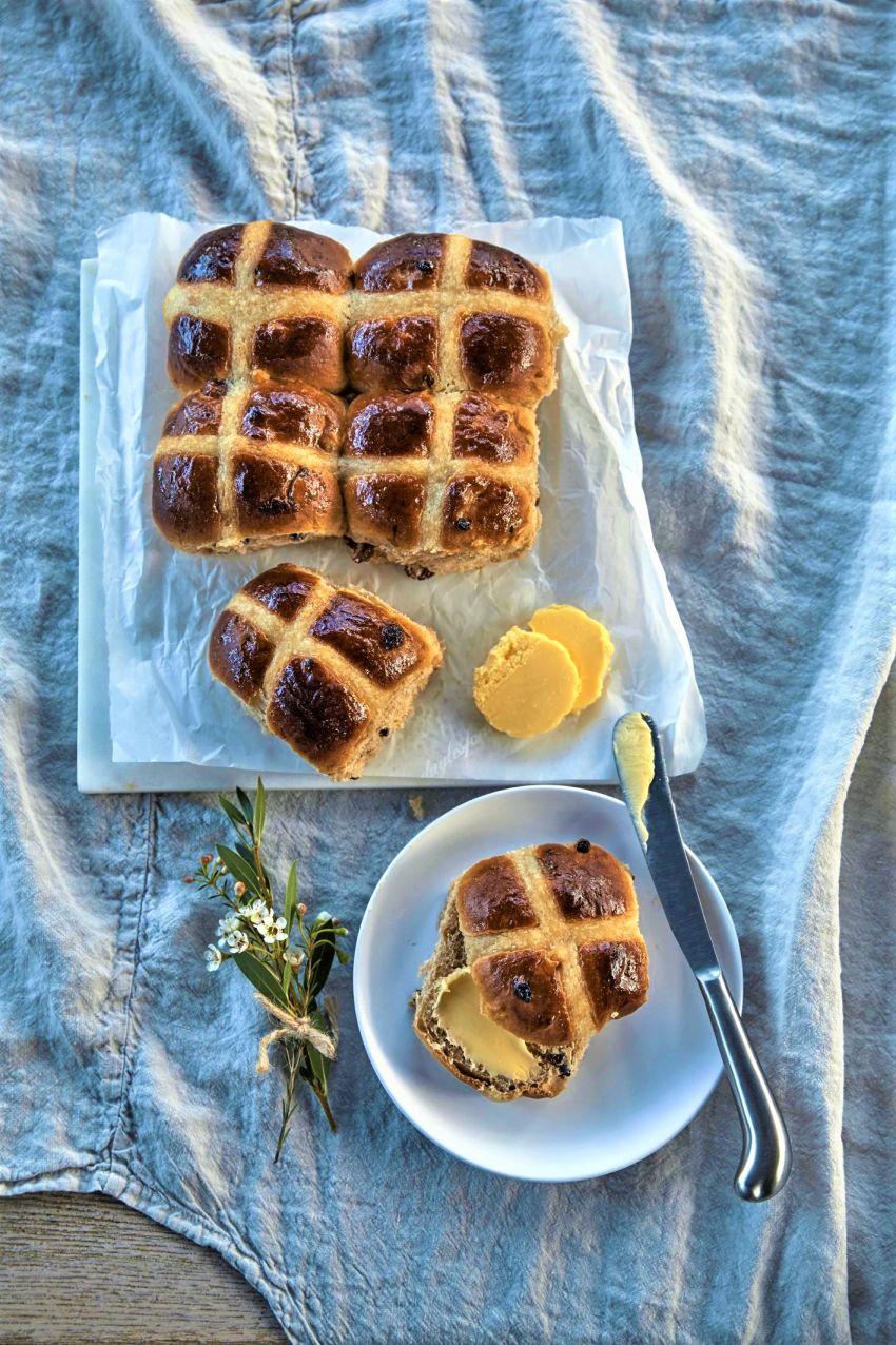 Hot Cross Buns