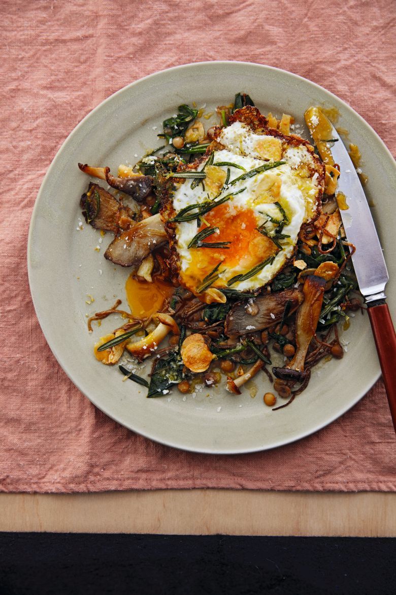 Garlic Mushroom Lentils & Fried Eggs with Parmesan & Rosemary