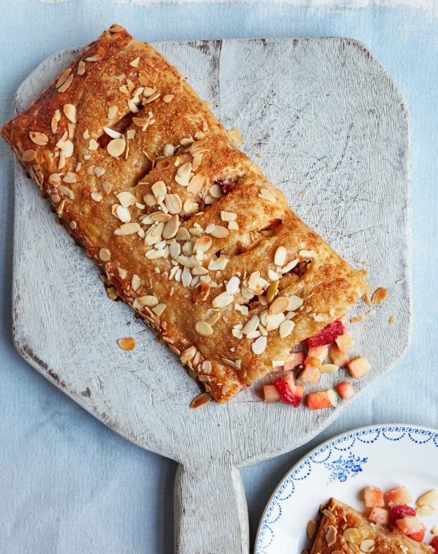 Candice Brown’s Hidden Clove, Apple & Strawberry Strudel