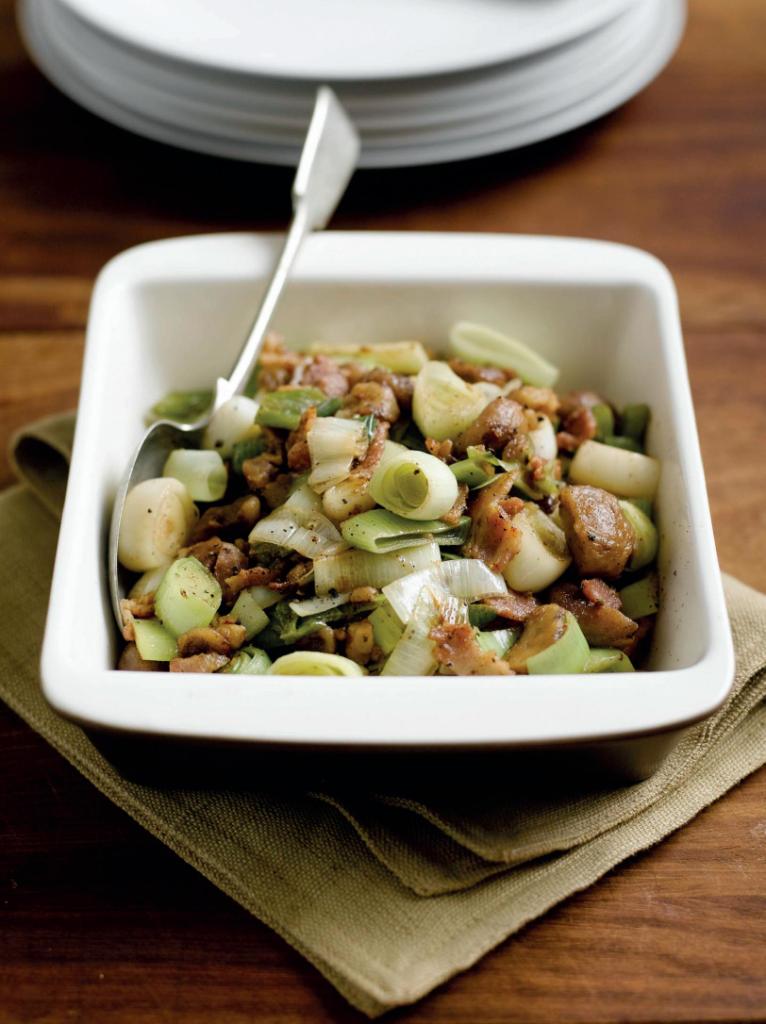 Leeks with Chestnuts & Streaky Bacon
