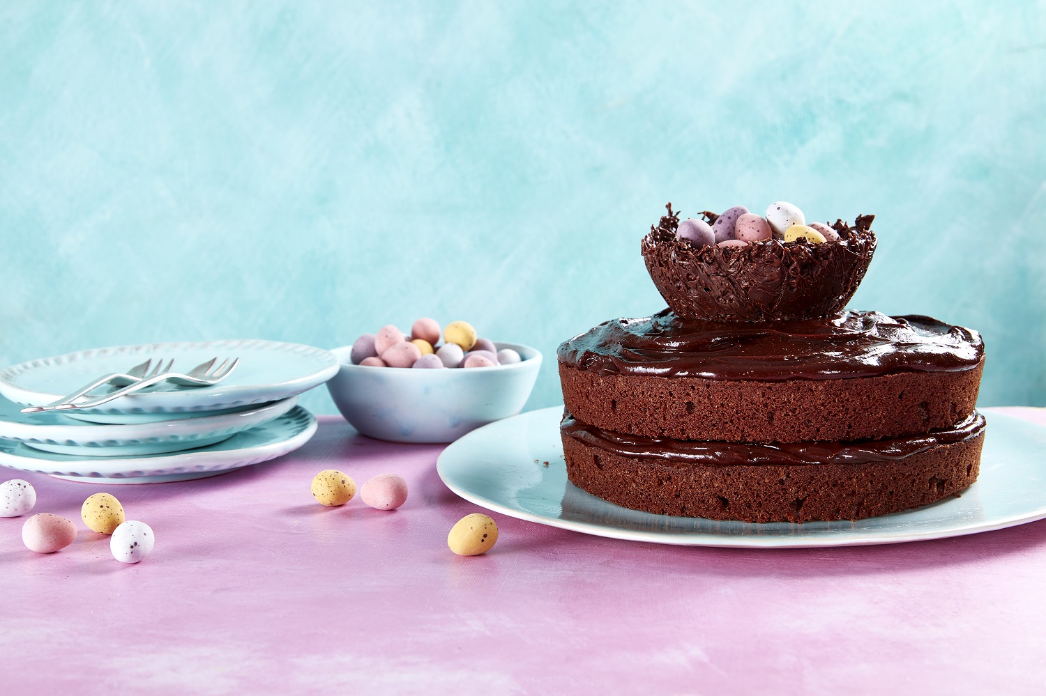 Mini Eggs Easter Cake