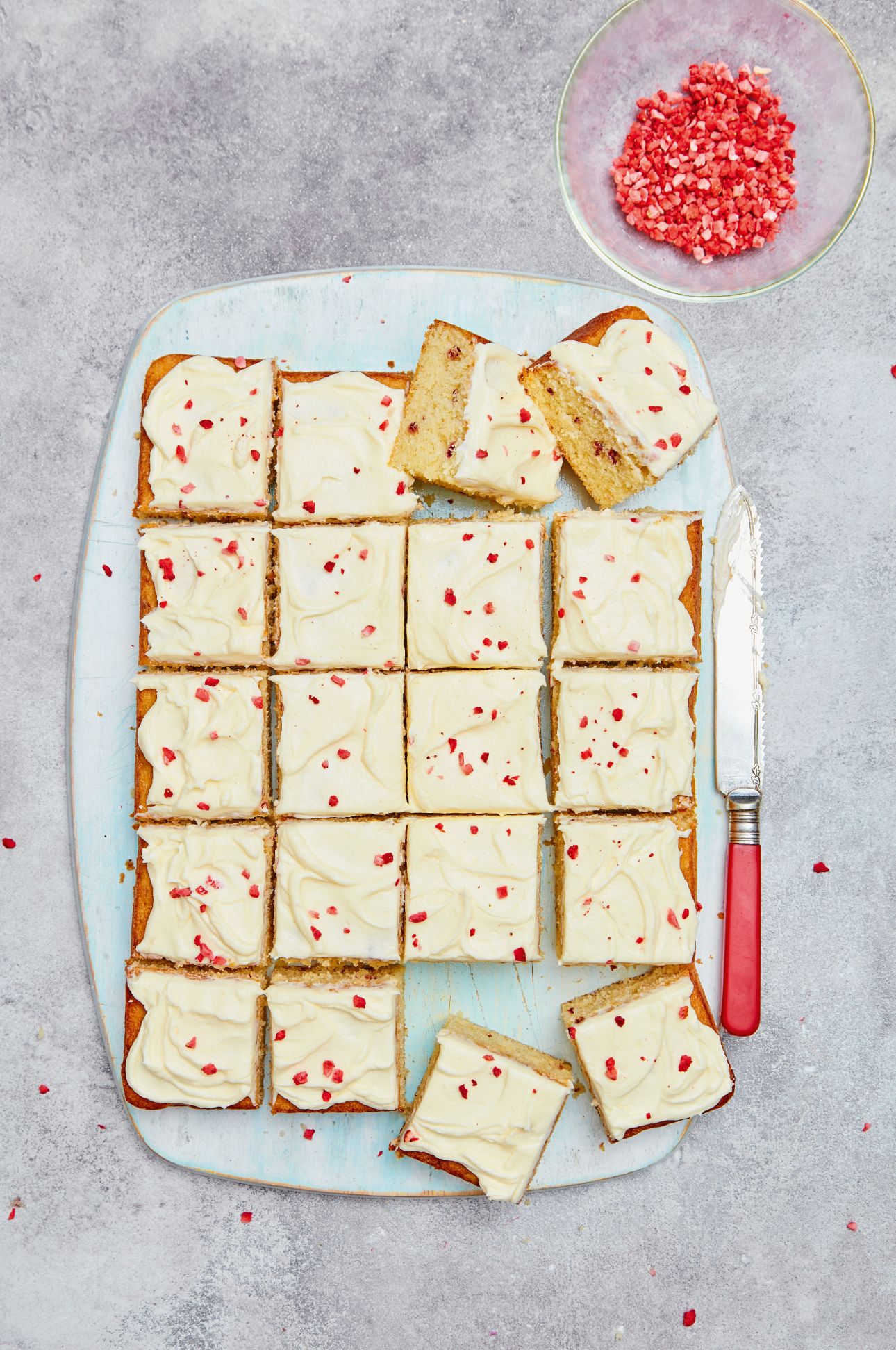 White Chocolate & Strawberry Traybake