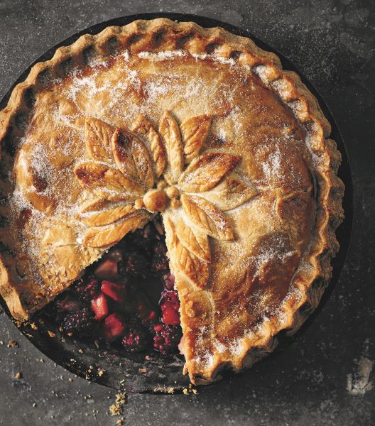 Best-Ever Apple & Blackberry Pie