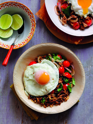 Wok Fried Egg and Spicy Minced Pork with Garlic & Ginger