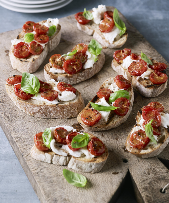 Image for Recipe - Bruscetta with Slow Roasted Tomatoes