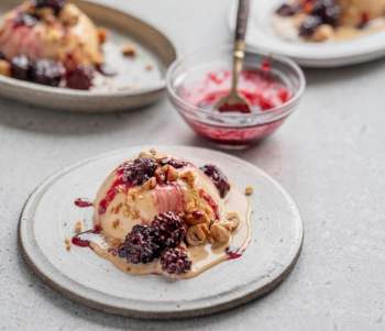 Image for recipe - Butterscotch Panna Cotta with Blackberries & Gingernut Crumb