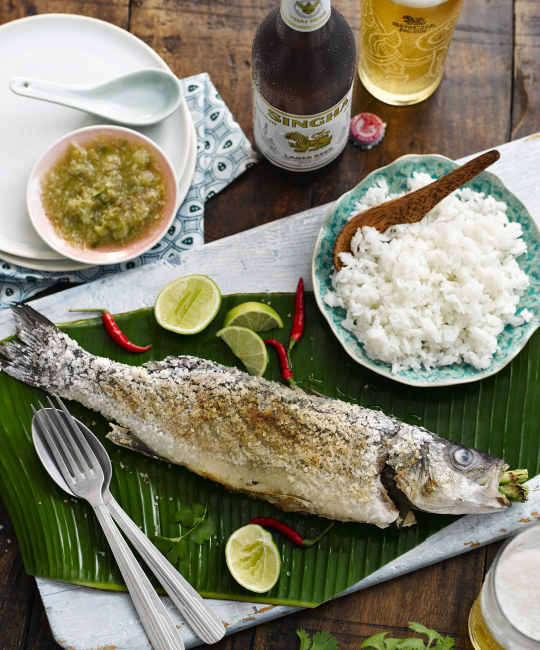Image for Recipe - Stuffed Fish in a Salt Crust with Dipping Sauce