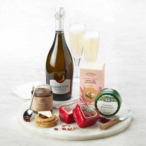 Image for blog - 13 of the best Valentine’s Gifts for food lovers