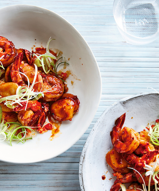 Image for Recipe - Spicy Honey Garlic Prawns with Water Chestnuts
