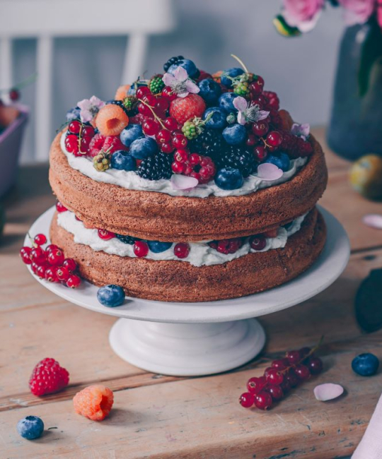 Image for Recipe - Late Summer Berry Gateau