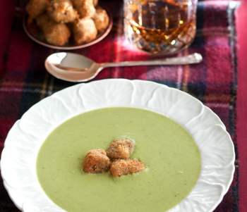 Image for recipe - Cream of Pea Soup with Haggis Croutons