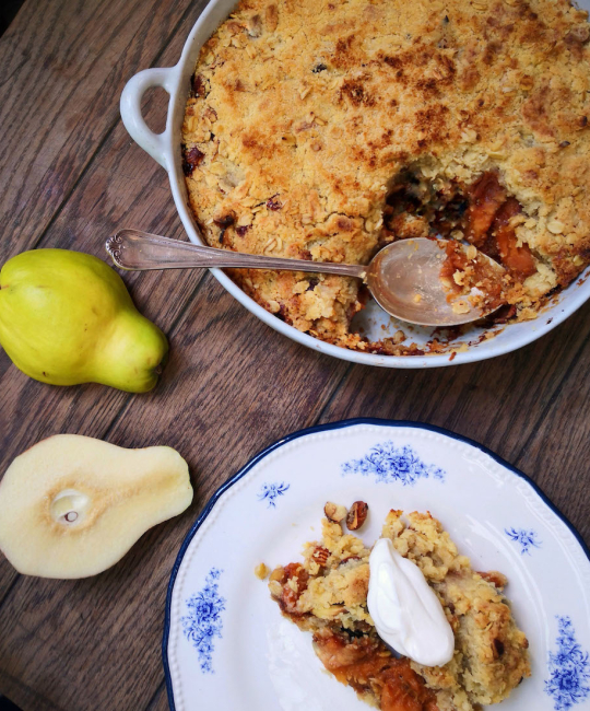 Image for Recipe - Quince and Cobnut Crumble