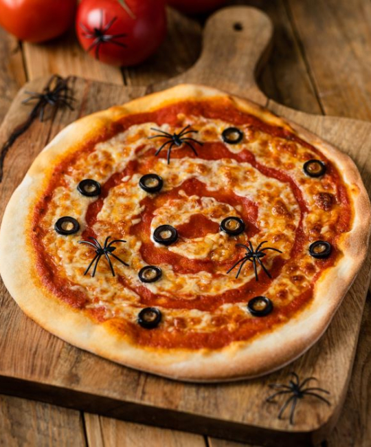 Image for Recipe - Spooky Spiderweb Pizza