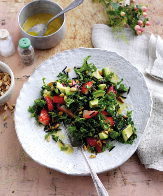 Image for Recipe - Superfood Strawberry and Pine Nut Salad
