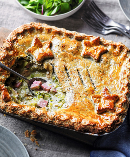 Image for Recipe - Turkey, Ham & Leek Pie