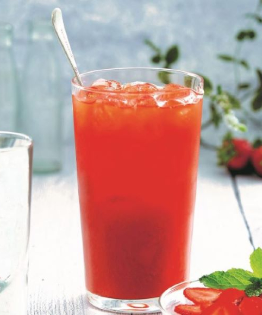 Image for Recipe - Refreshing Strawberry Iced Tea