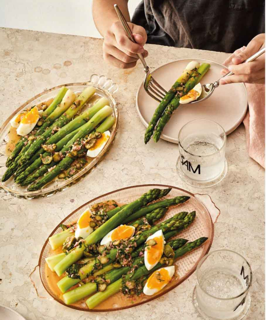 Image for Recipe - Asparagus with Jammy Egg & Pickle Dressing