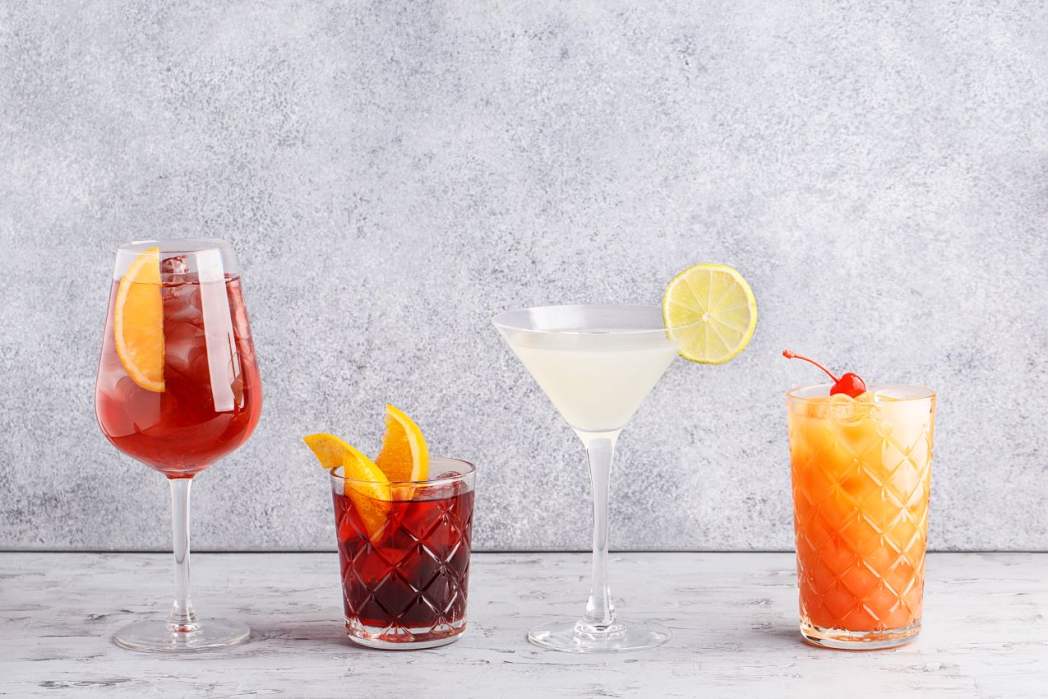 Image for blog - 10 Easy Gin Cocktails To Make This Weekend