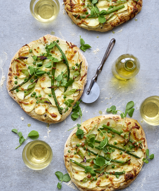 Image for Recipe - Asparagus and Jersey Royal Pizza