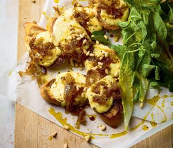 Image for recipe - Miguel Barclay’s Caramelised Onion Rarebit