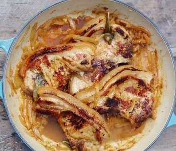 Image for recipe - Pork Chops & Kentish Apple Casserole