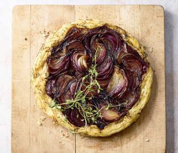Image for recipe - Red Onion Tarte Tatin