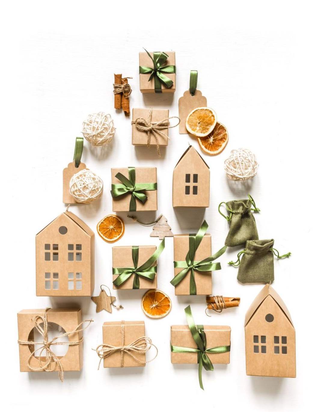 Image for blog - How to Have Yourself a Very Eco Christmas (and save money at the same time!)