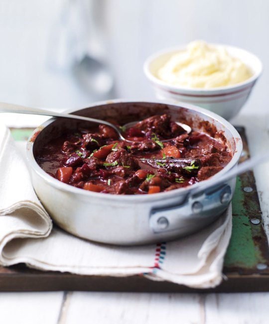 Image for Recipe - Hearty Beef & Beetroot Stew