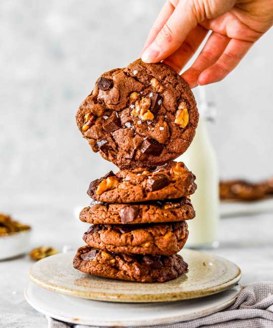 Image for Recipe - Chocolate Brownie Walnut Cookies